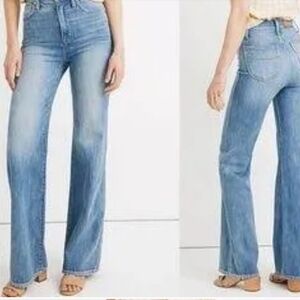 Madewell 11inch high rise flare sz28